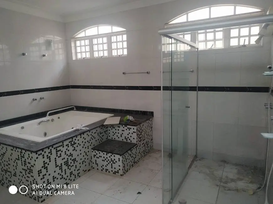 Foto 2 de Casa de Condomínio com 4 Quartos para alugar, 1800m² em Setor Habitacional Vicente Pires Trecho 3, Brasília