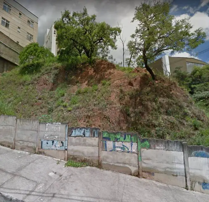 Foto 1 de Lote/Terreno à venda, 928m² em Buritis, Belo Horizonte