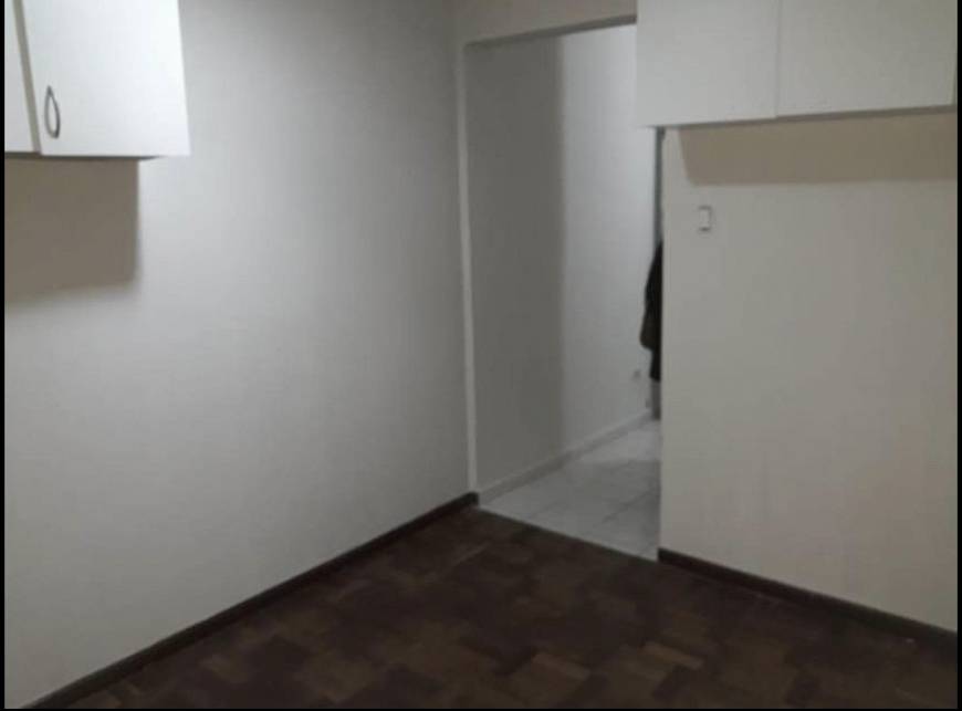 Foto 1 de Apartamento com 1 Quarto para alugar, 50m² em Centro, Curitiba