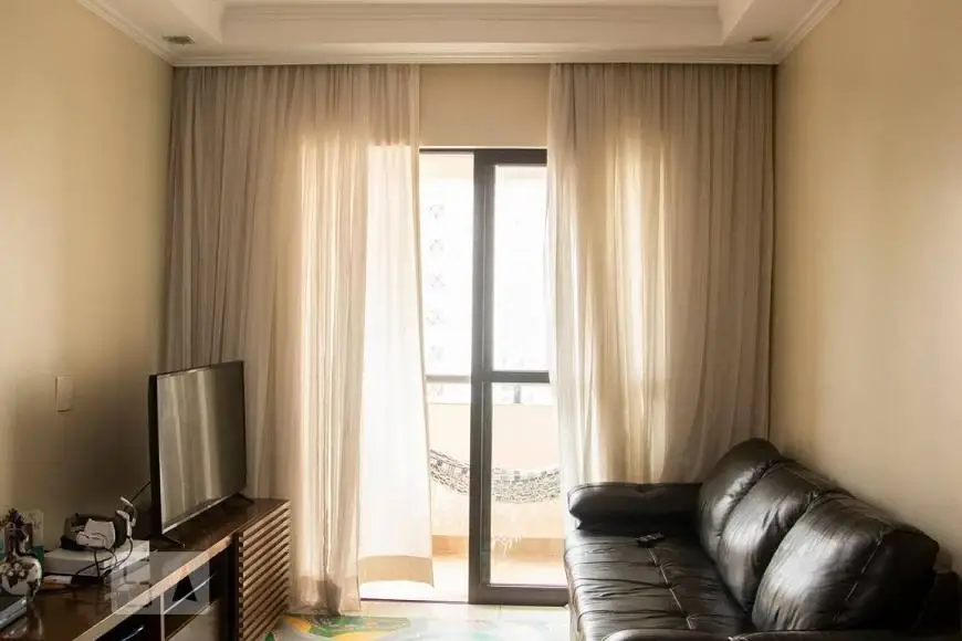 Foto 2 de Apartamento com 3 Quartos para alugar, 76m² em Bosque da Saúde, São Paulo