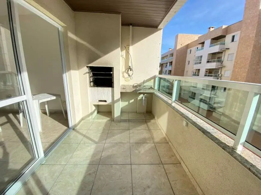 Foto 5 de Apartamento com 3 Quartos para alugar, 80m² em Praia das Toninhas, Ubatuba