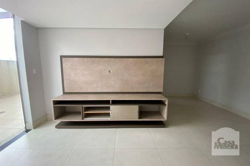 Foto 1 de Apartamento com 4 Quartos à venda, 194m² em Sagrada Família, Belo Horizonte