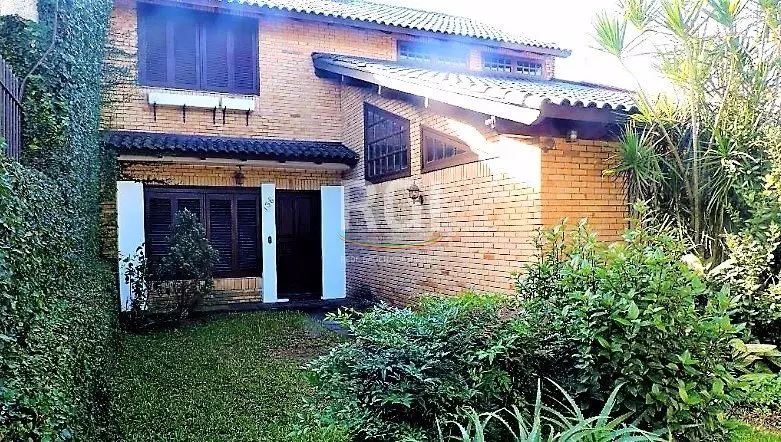 Foto 1 de Casa com 3 Quartos à venda, 230m² em Camaquã, Porto Alegre