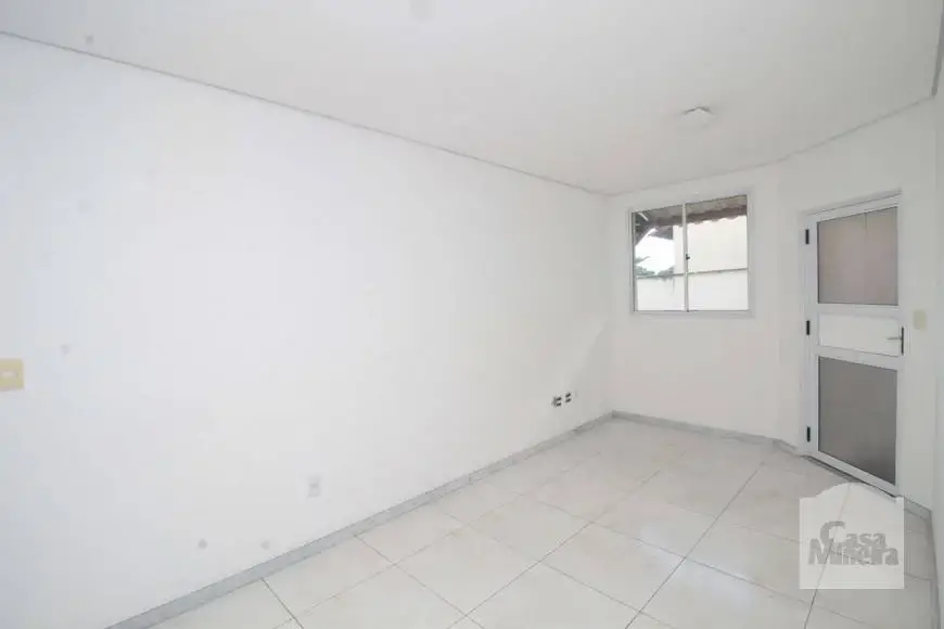 Foto 2 de Casa com 3 Quartos à venda, 115m² em Santa Mônica, Belo Horizonte