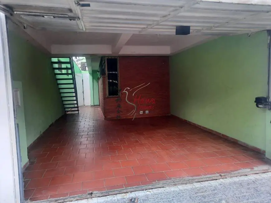 Foto 1 de Sobrado com 4 Quartos para alugar, 242m² em Vila Mangalot, São Paulo