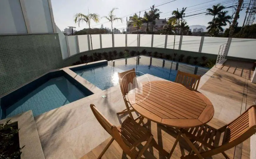 Foto 4 de Apartamento com 2 Quartos à venda, 69m² em Capoeiras, Florianópolis