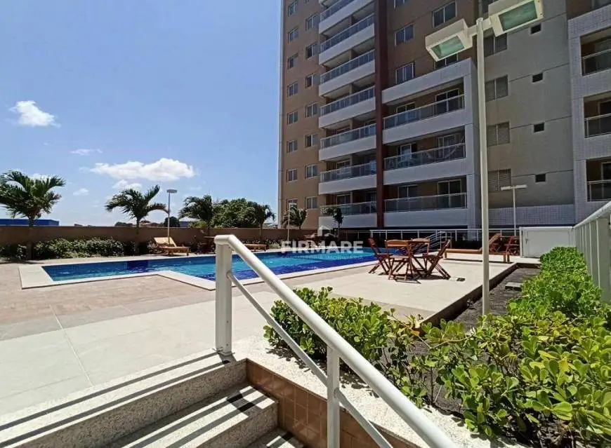 Foto 4 de Apartamento com 2 Quartos para venda ou aluguel, 58m² em Jóquei Clube, Fortaleza