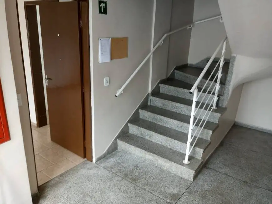 Foto 4 de Apartamento com 2 Quartos à venda, 40m² em Uberaba, Curitiba