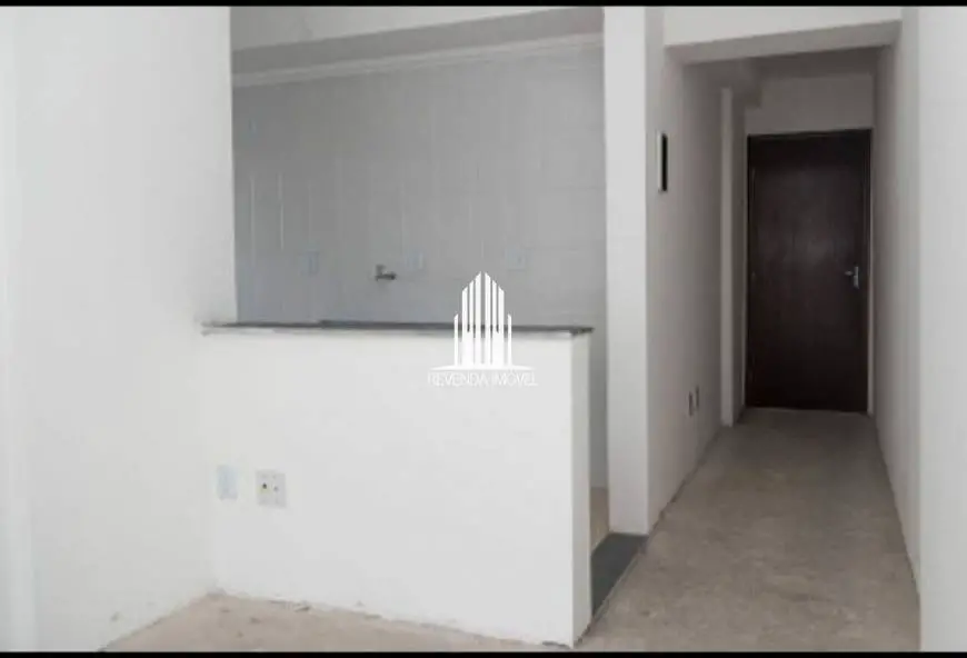 Foto 2 de Apartamento com 2 Quartos à venda, 47m² em Vila Curuçá, São Paulo