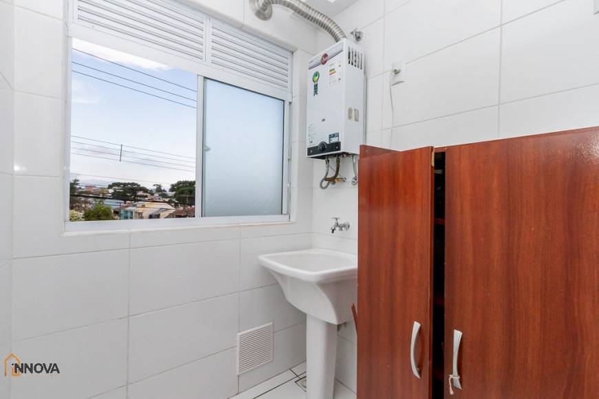 Foto 5 de Apartamento com 2 Quartos para alugar, 50m² em Xaxim, Curitiba