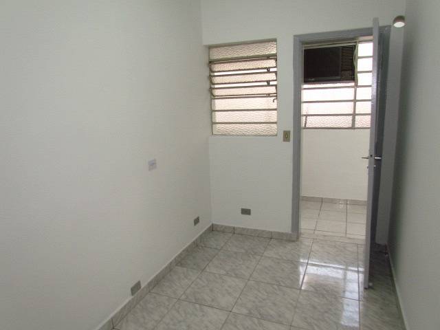 Foto 2 de Apartamento com 3 Quartos para alugar, 80m² em Praça da Árvore, São Paulo