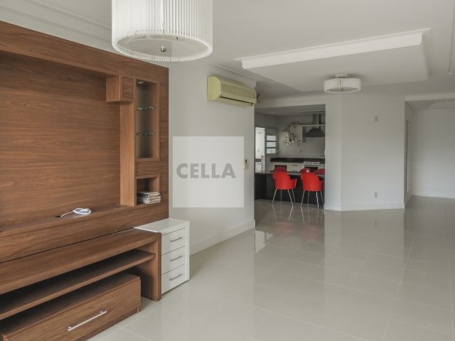 Foto 4 de Apartamento com 4 Quartos à venda, 144m² em Jurerê, Florianópolis