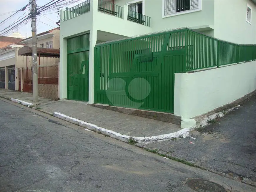 Foto 1 de Casa com 2 Quartos para alugar, 127m² em Chora Menino, São Paulo