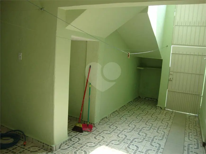 Foto 5 de Casa com 2 Quartos para alugar, 127m² em Chora Menino, São Paulo
