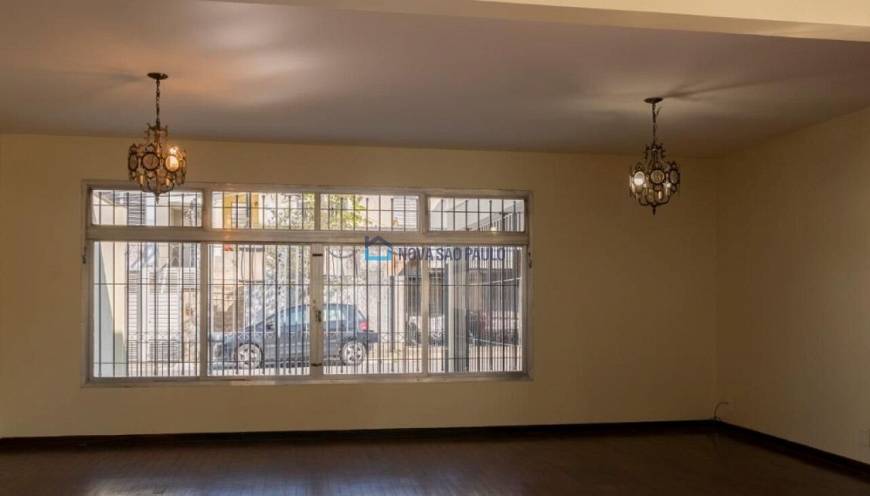 Foto 1 de Casa com 3 Quartos à venda, 330m² em Planalto Paulista, São Paulo