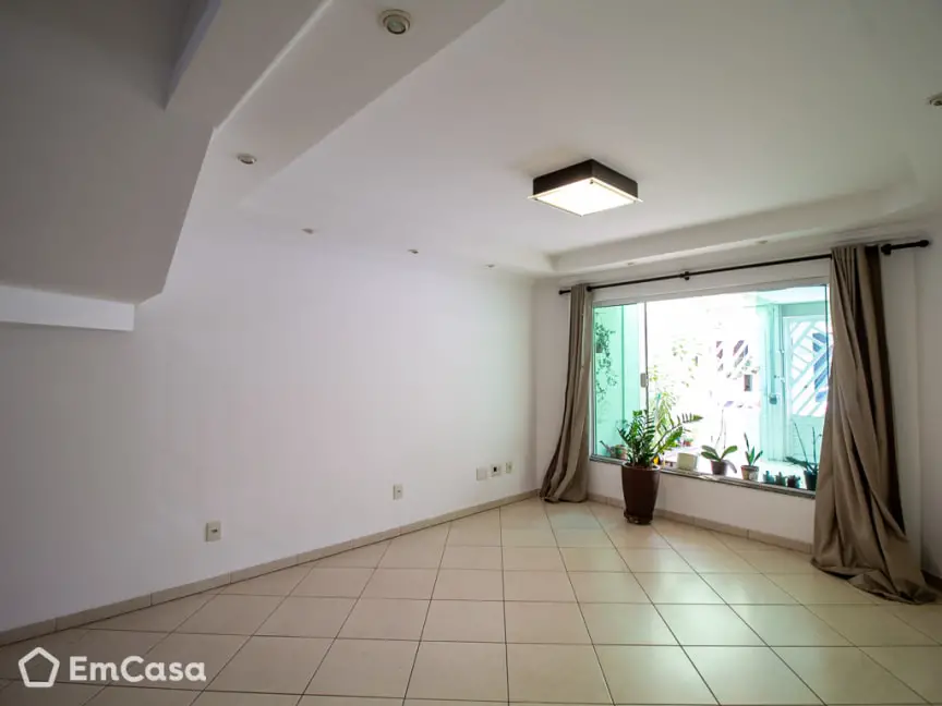 Foto 1 de Casa com 4 Quartos à venda, 199m² em Santa Maria, São Caetano do Sul