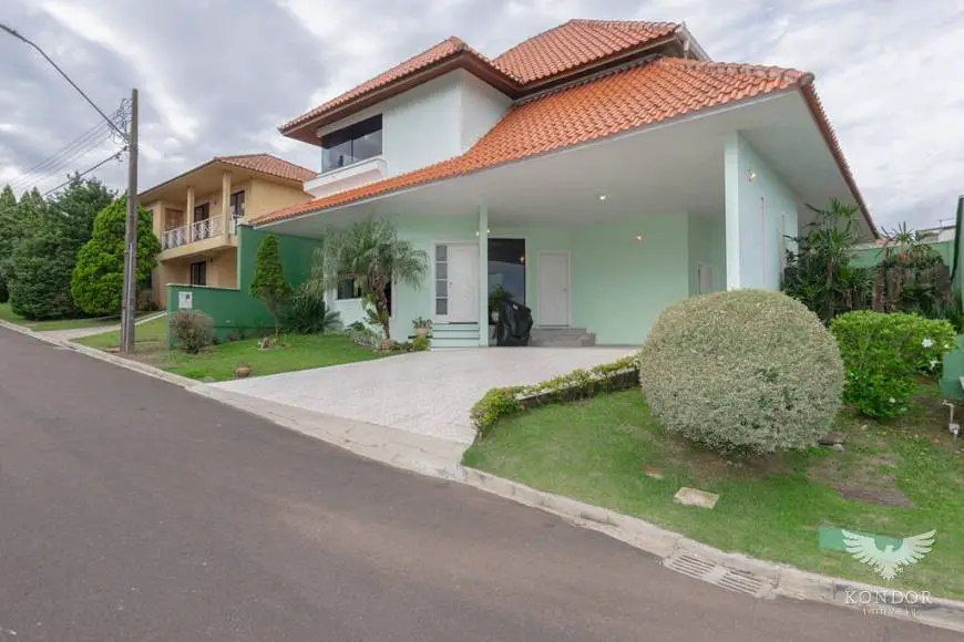 Foto 1 de Casa de Condomínio com 3 Quartos à venda, 255m² em Santa Felicidade, Curitiba