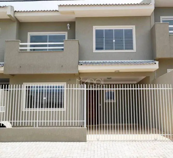 Foto 1 de Sobrado com 3 Quartos para venda ou aluguel, 130m² em Colonia Dona Luiza, Ponta Grossa