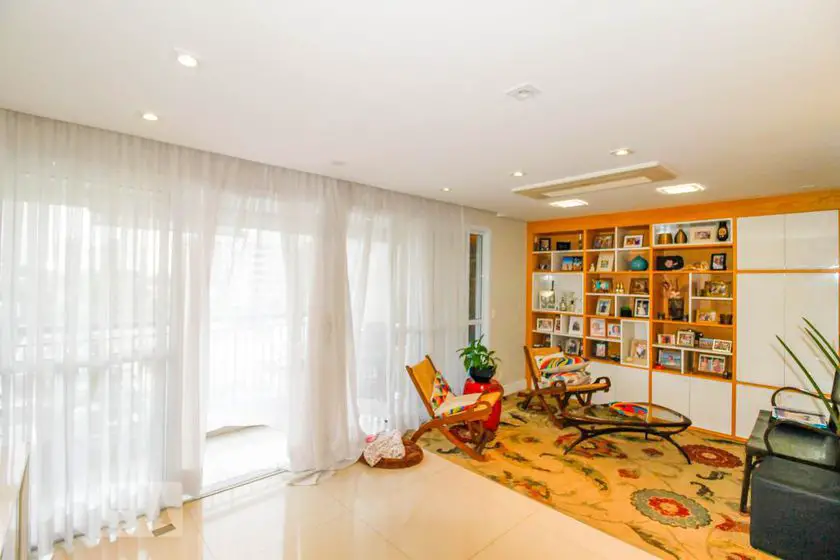 Foto 1 de Apartamento com 3 Quartos para alugar, 135m² em Brooklin, São Paulo