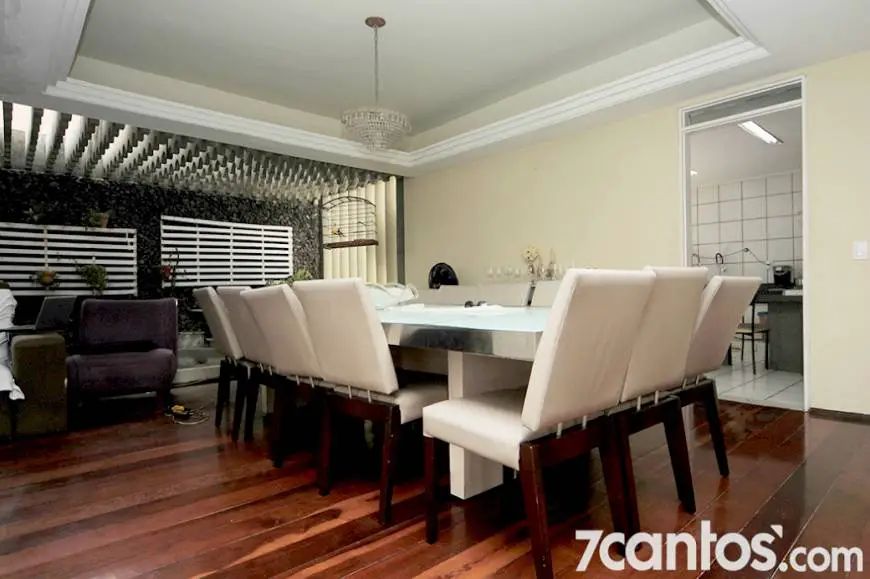 Foto 3 de Apartamento com 4 Quartos para alugar, 600m² em Dionísio Torres, Fortaleza