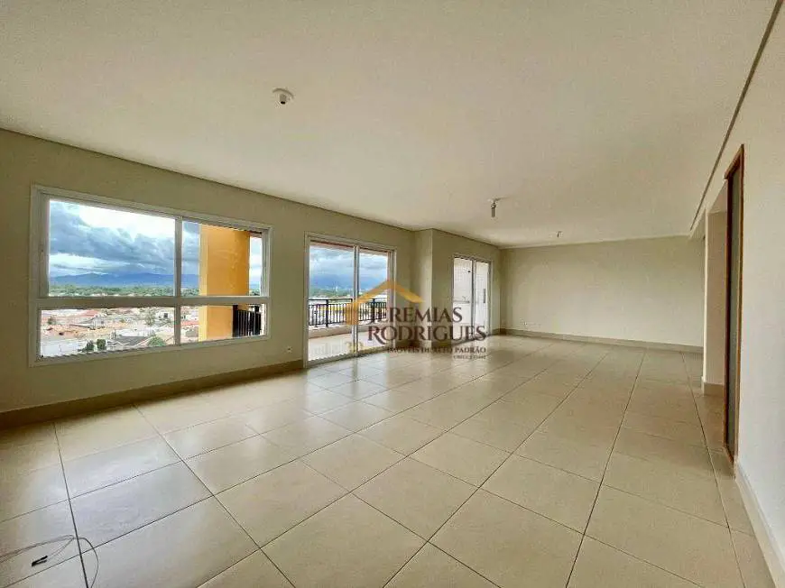 Foto 2 de Apartamento com 4 Quartos para alugar, 235m² em Jardim das Nações, Taubaté