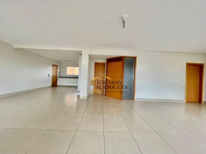 Foto 5 de Apartamento com 4 Quartos para alugar, 235m² em Jardim das Nações, Taubaté