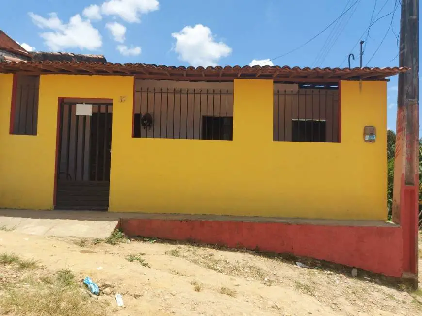Foto 1 de Casa com 2 Quartos à venda, 55m² em Benedito Bentes, Maceió