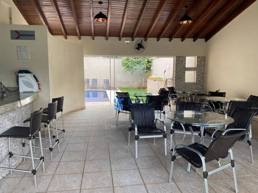 Foto 3 de Casa de Condomínio com 3 Quartos para alugar, 150m² em Vale dos Tucanos, Londrina