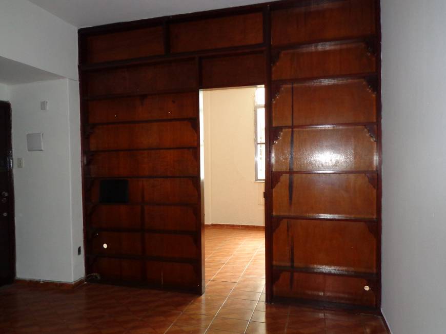 Foto 1 de Kitnet com 1 Quarto para alugar, 30m² em Centro, Niterói