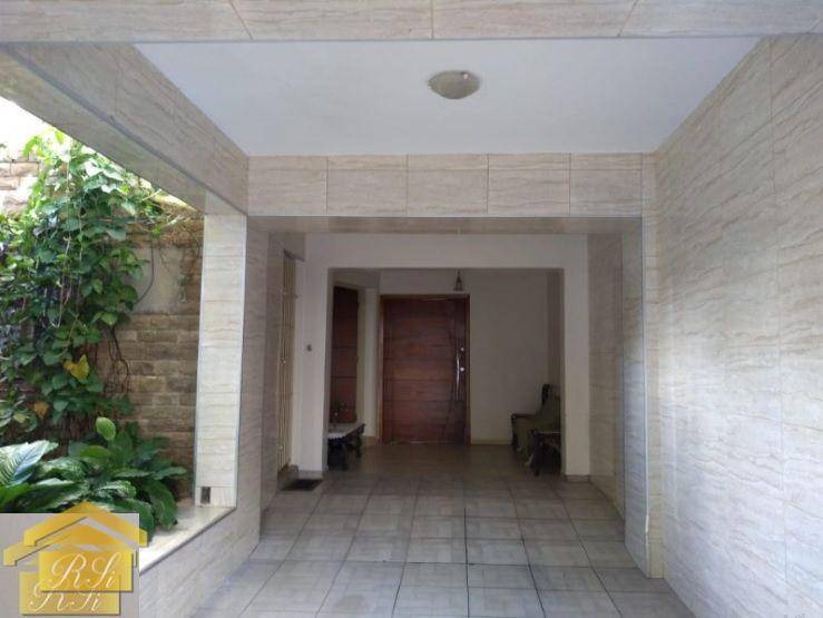 Foto 1 de Sobrado com 4 Quartos para alugar, 180m² em Mirandópolis, São Paulo