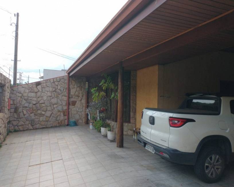 Foto 1 de Sobrado com 5 Quartos à venda, 294m² em Parque Beatriz, Campinas