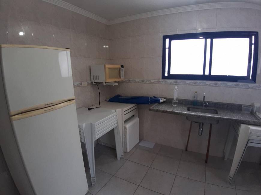 Foto 2 de Apartamento com 1 Quarto à venda, 45m² em Vila Tupi, Praia Grande