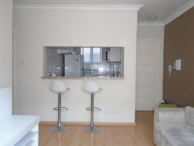 Foto 4 de Apartamento com 2 Quartos para alugar, 48m² em Passo da Areia, Porto Alegre