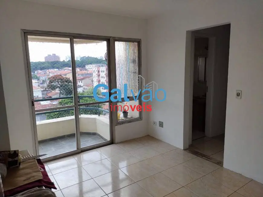 Foto 2 de Apartamento com 2 Quartos para alugar, 60m² em Vila Sao Pedro, São Paulo