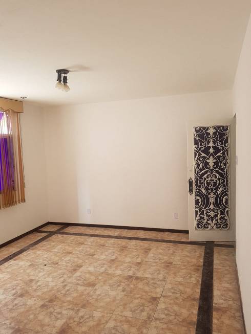 Foto 4 de Apartamento com 3 Quartos para alugar, 109m² em Icaraí, Niterói