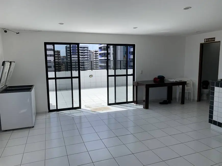 Foto 2 de Apartamento com 3 Quartos à venda, 82m² em Jatiúca, Maceió