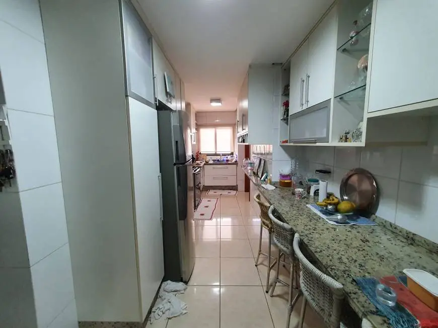 Foto 3 de Apartamento com 3 Quartos para alugar, 167m² em Residencial Paiaguas, Cuiabá