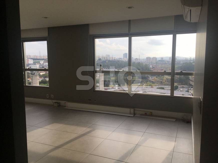 Foto 2 de Apartamento com 3 Quartos para alugar, 140m² em Vila Leopoldina, São Paulo