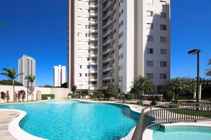 Foto 2 de Apartamento com 3 Quartos para alugar, 75m² em Zona 08, Maringá