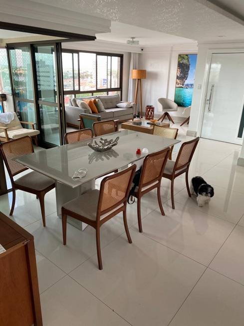 Foto 4 de Apartamento com 4 Quartos à venda, 310m² em Santa Mônica, Feira de Santana