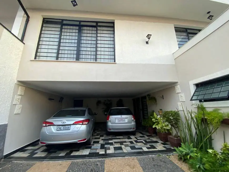 Foto 1 de Casa com 3 Quartos à venda, 279m² em Jardim Leonor, Campinas