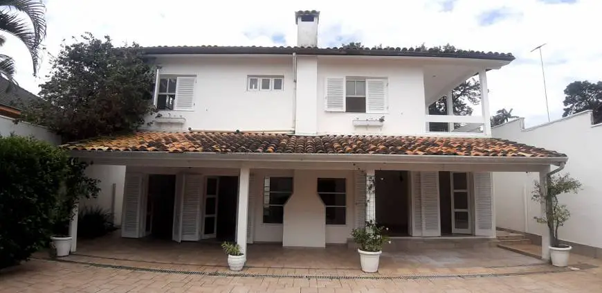 Foto 1 de Sobrado com 5 Quartos à venda, 465m² em Interlagos, São Paulo