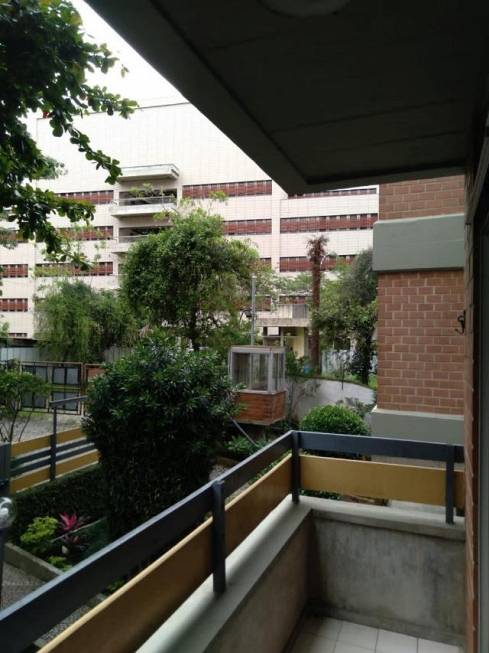 Foto 1 de Apartamento com 1 Quarto à venda, 60m² em Boa Viagem, Niterói