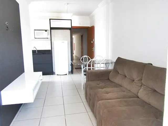 Foto 2 de Apartamento com 2 Quartos à venda, 52m² em Centro, Joinville