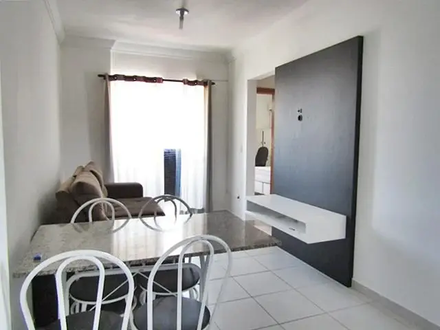 Foto 3 de Apartamento com 2 Quartos à venda, 52m² em Centro, Joinville