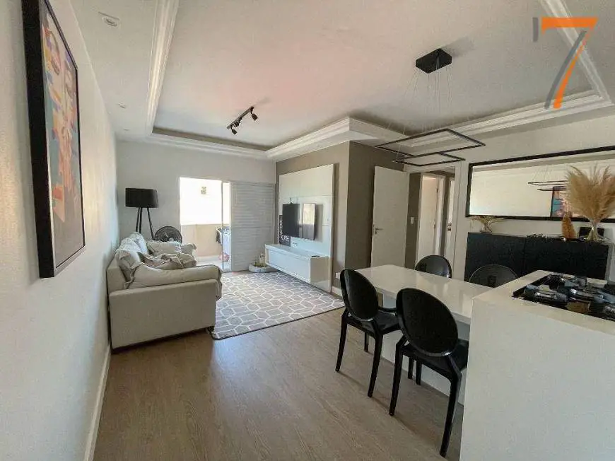 Foto 1 de Apartamento com 3 Quartos à venda, 91m² em Coqueiros, Florianópolis