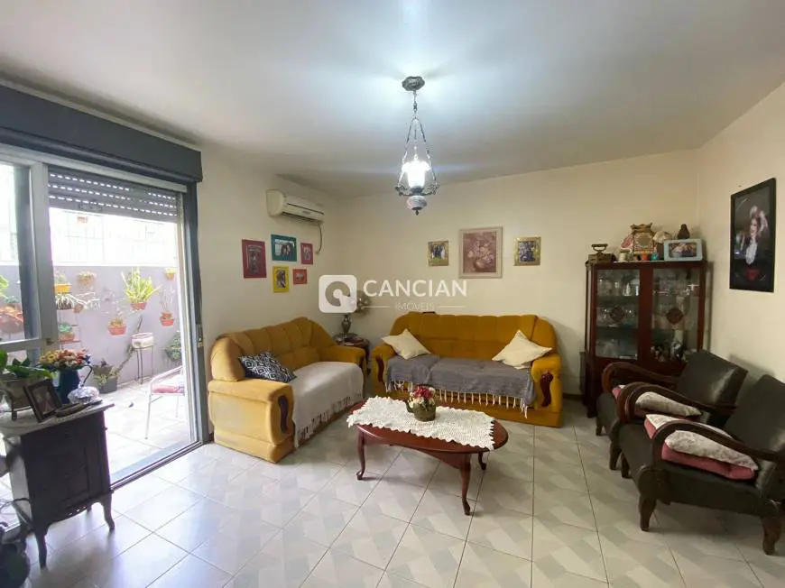 Foto 4 de Apartamento com 3 Quartos à venda, 174m² em Nossa Senhora de Fátima, Santa Maria