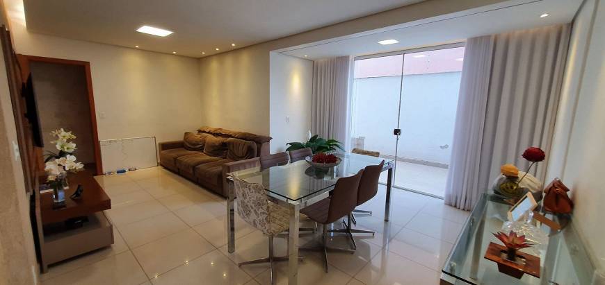 Foto 1 de Apartamento com 3 Quartos à venda, 105m² em São Paulo, Belo Horizonte