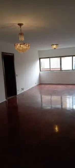 Foto 1 de Apartamento com 3 Quartos para alugar, 130m² em Vila Mariana, São Paulo