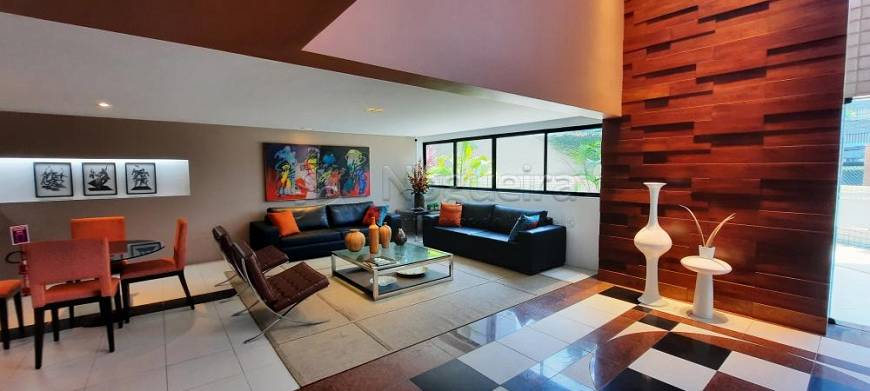 Foto 1 de Apartamento com 4 Quartos à venda, 255m² em Boa Viagem, Recife